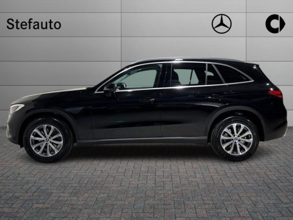 Mercedes-Benz GLC nuova a Bologna (3)