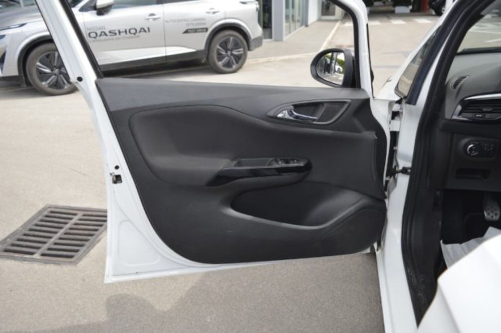 Opel Corsa usata a Latina (12)