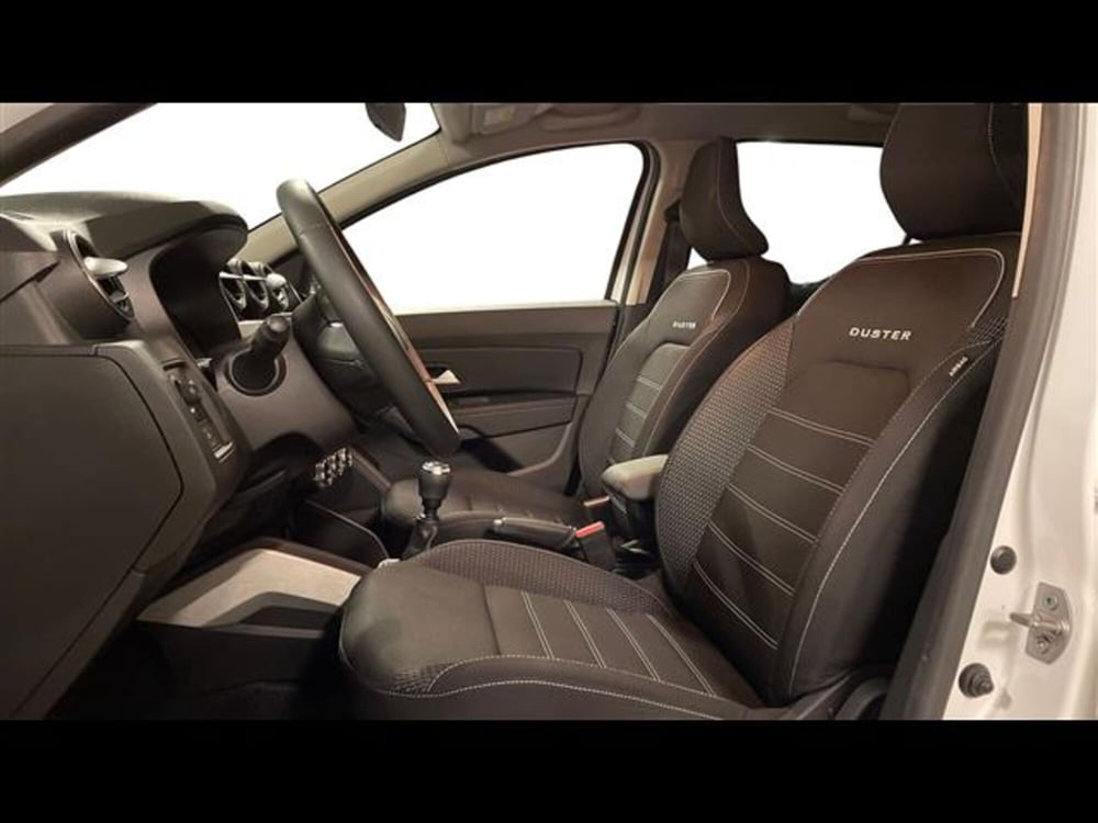 Dacia Duster usata a Varese (11)