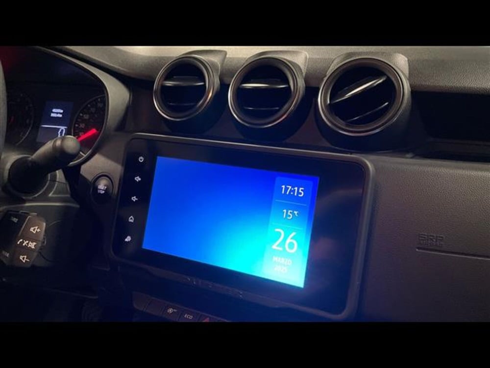 Dacia Duster usata a Varese (6)