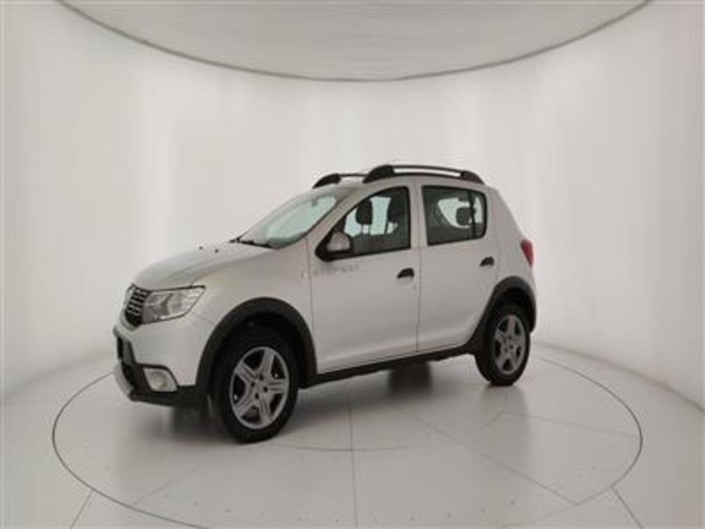 Dacia Sandero usata a Bari (2)