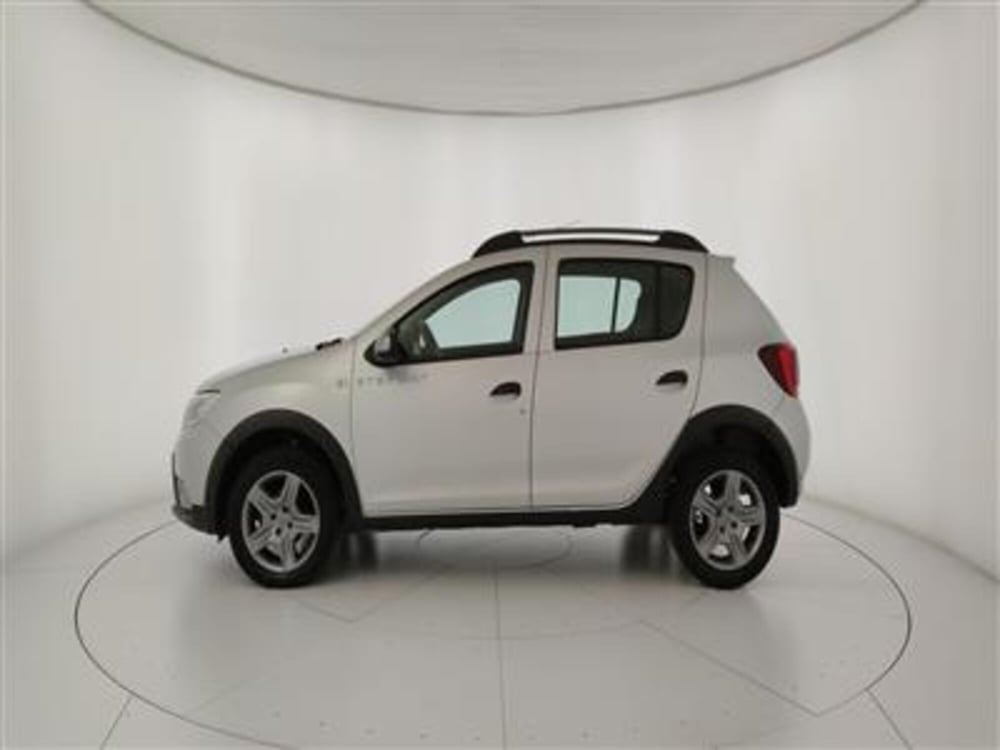 Dacia Sandero usata a Bari (3)