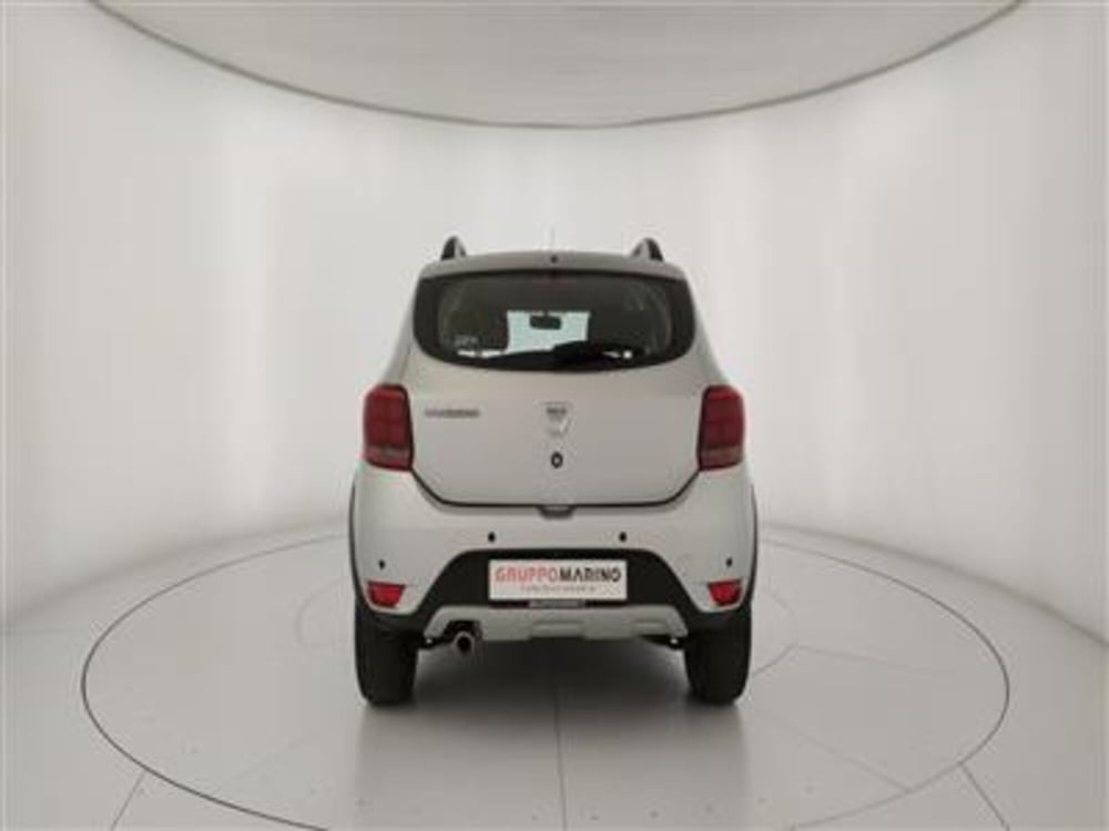 Dacia Sandero usata a Bari (6)