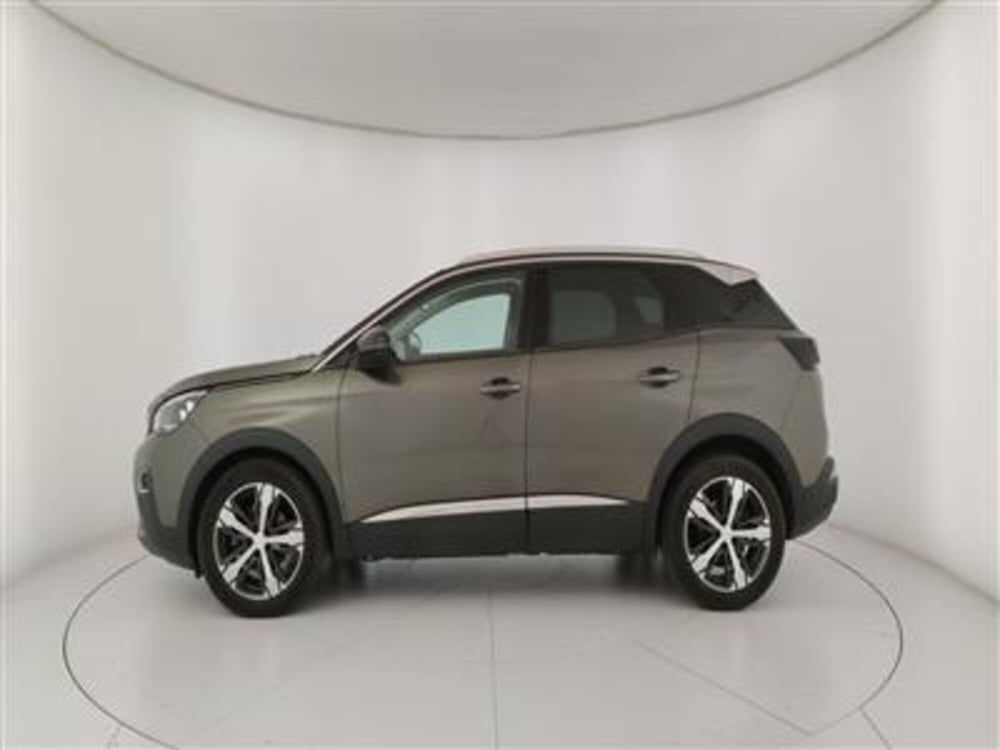 Peugeot 3008 usata a Bari (3)