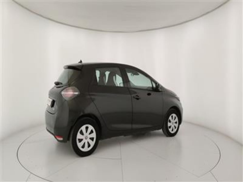 Renault Zoe usata a Bari (8)