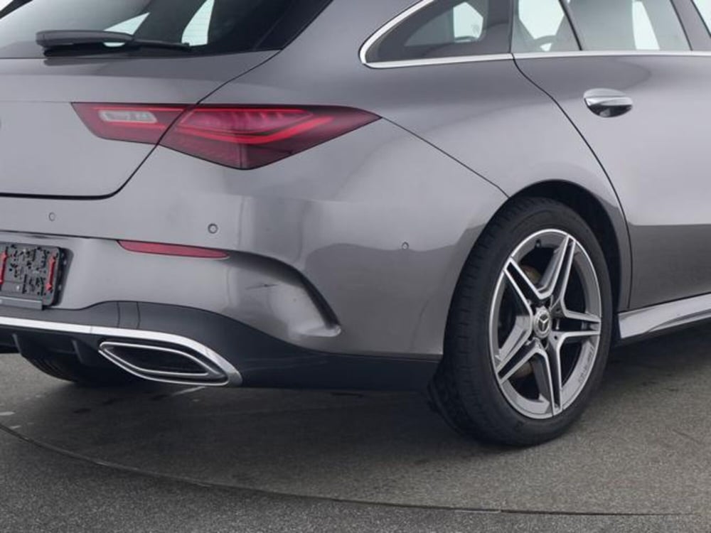 Mercedes-Benz CLA Shooting Brake usata a Milano (9)