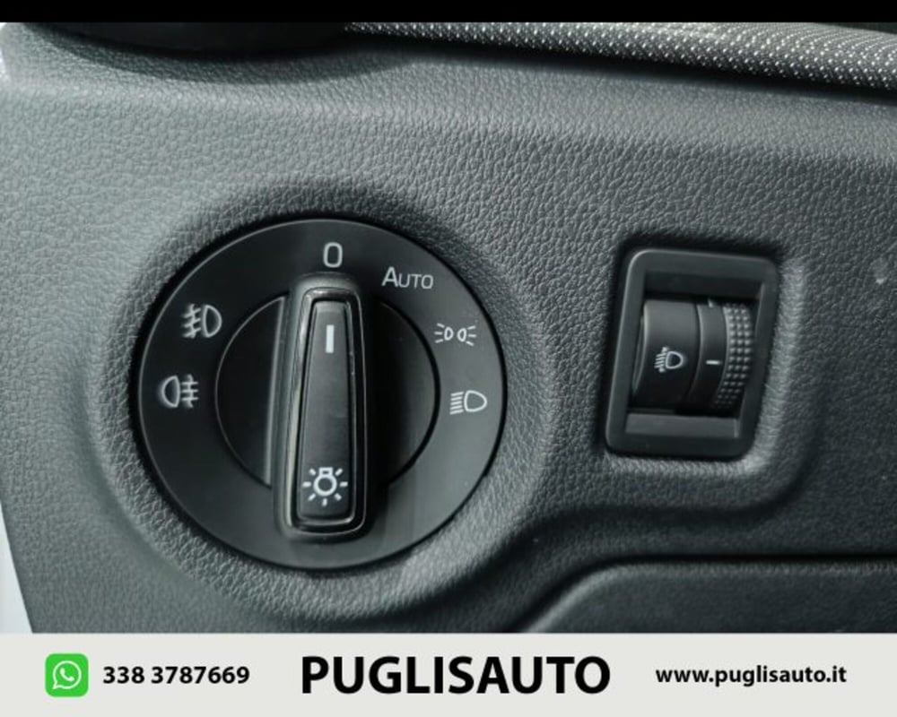 Skoda Fabia usata a Catania (20)