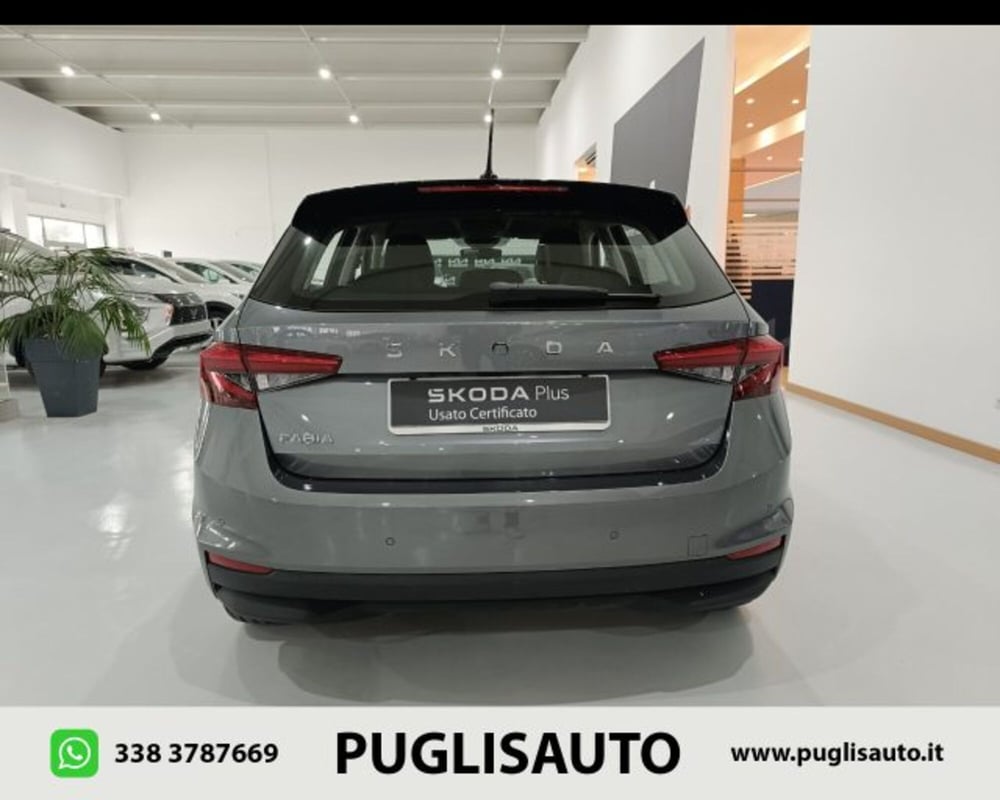 Skoda Fabia usata a Catania (5)