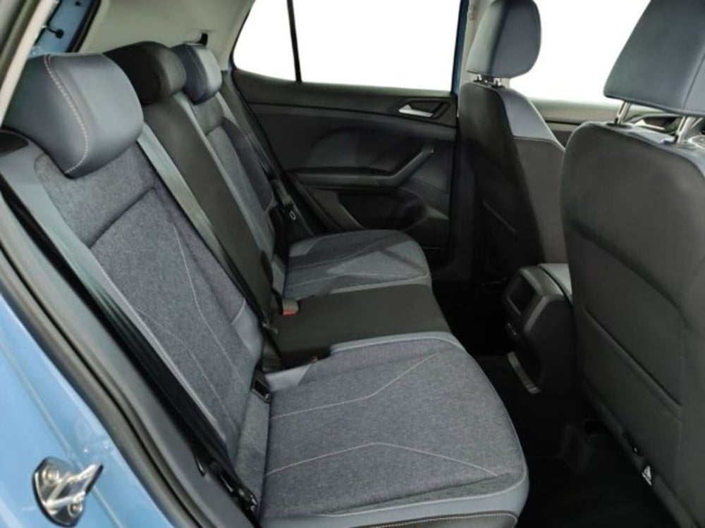 Volkswagen T-Cross nuova a Catania (11)