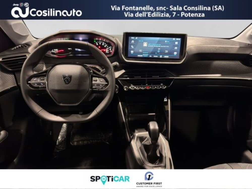 Peugeot 208 nuova a Salerno (11)