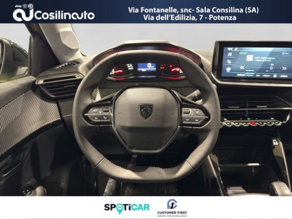 Peugeot 208 nuova a Salerno (12)