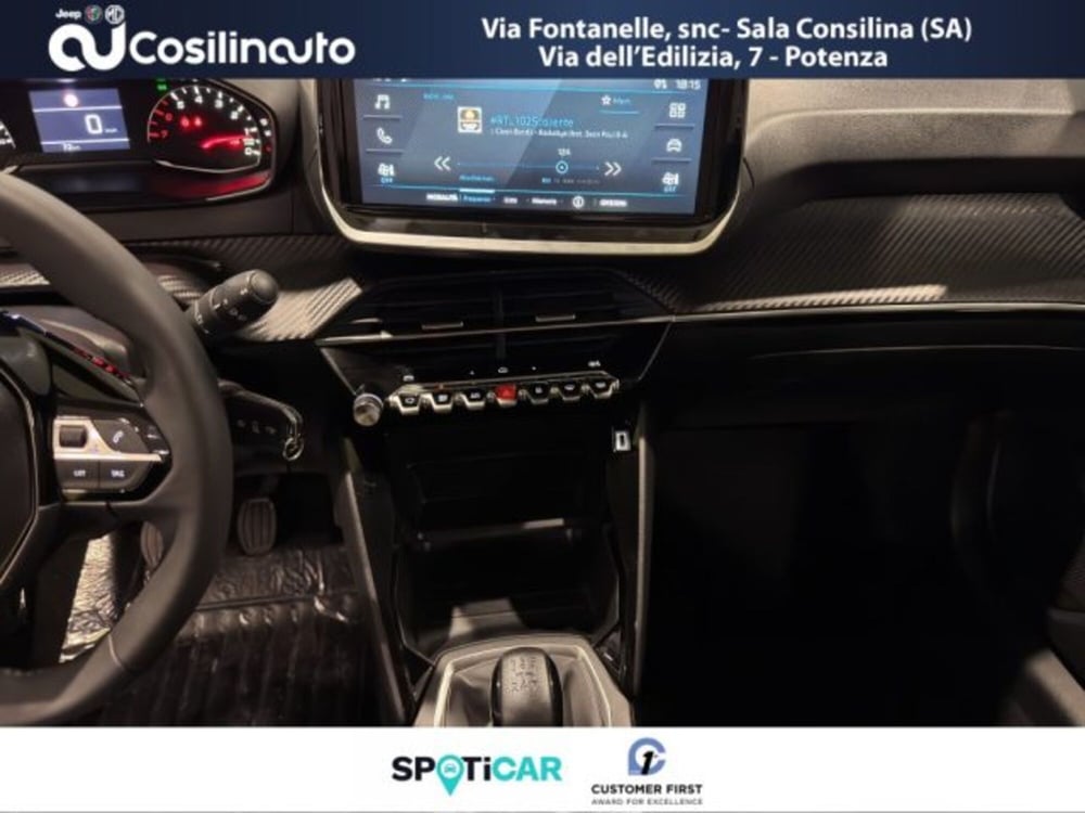 Peugeot 208 nuova a Salerno (13)