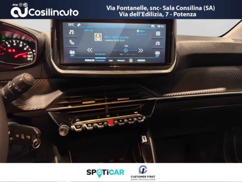 Peugeot 208 nuova a Salerno (15)