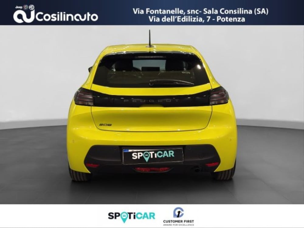 Peugeot 208 nuova a Salerno (4)