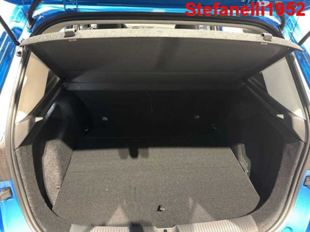 Mg ZS EV nuova a Bologna (7)