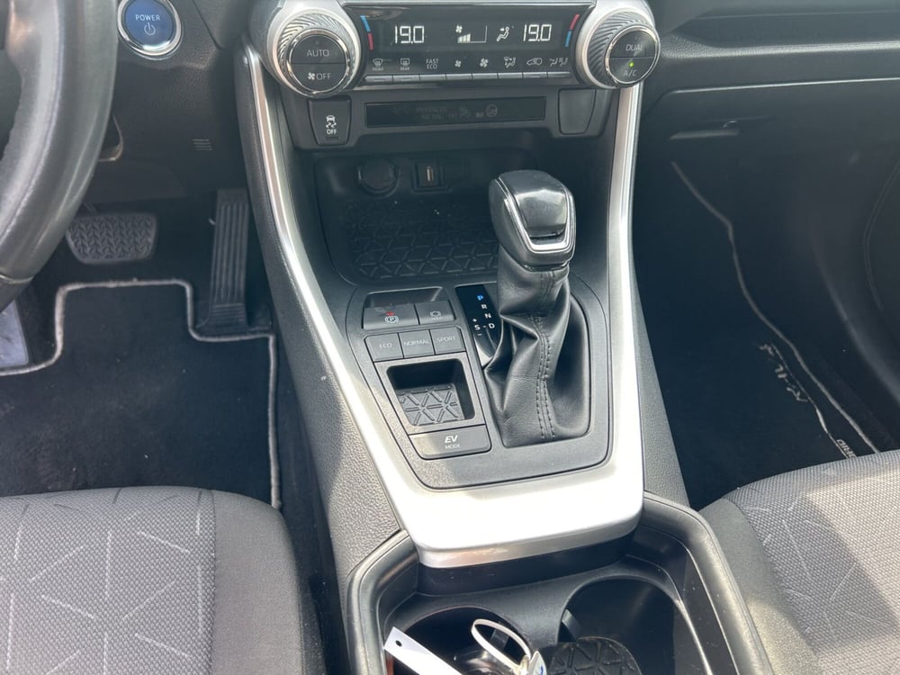 Toyota Rav4 usata a Piacenza (14)