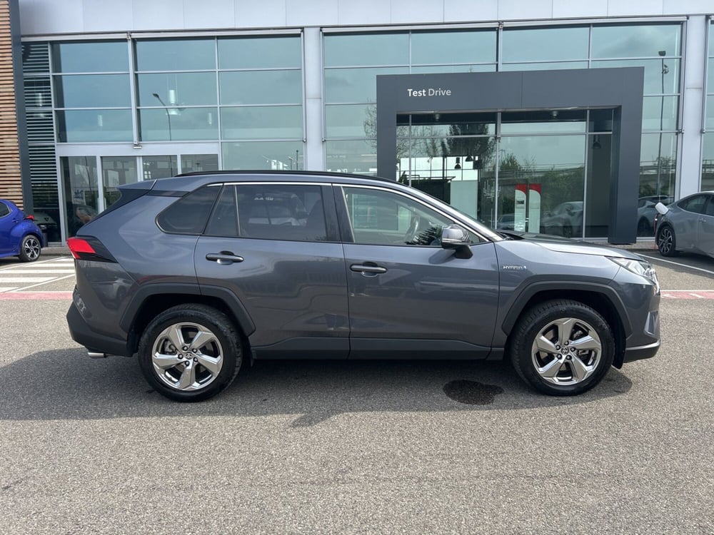 Toyota Rav4 usata a Piacenza (8)