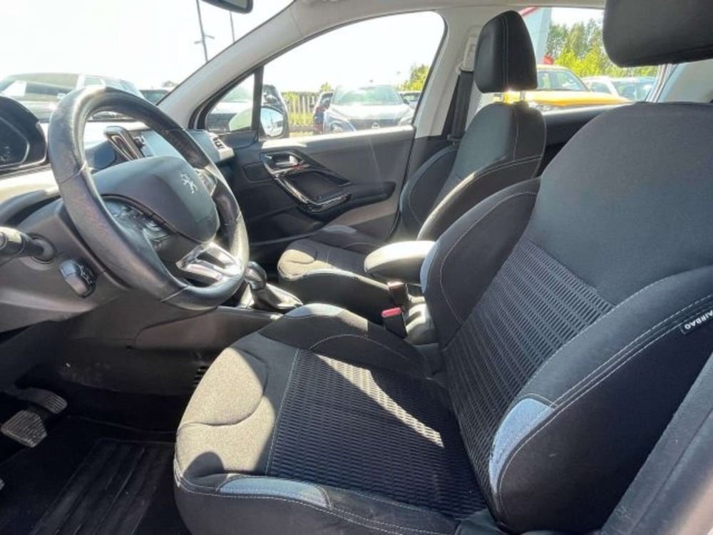 Peugeot 208 usata a Firenze (18)