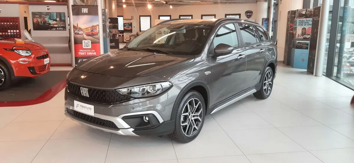 Fiat Tipo Station Wagon nuova a Chieti (4)