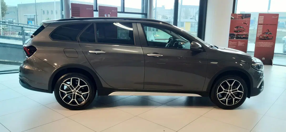Fiat Tipo Station Wagon nuova a Chieti (6)