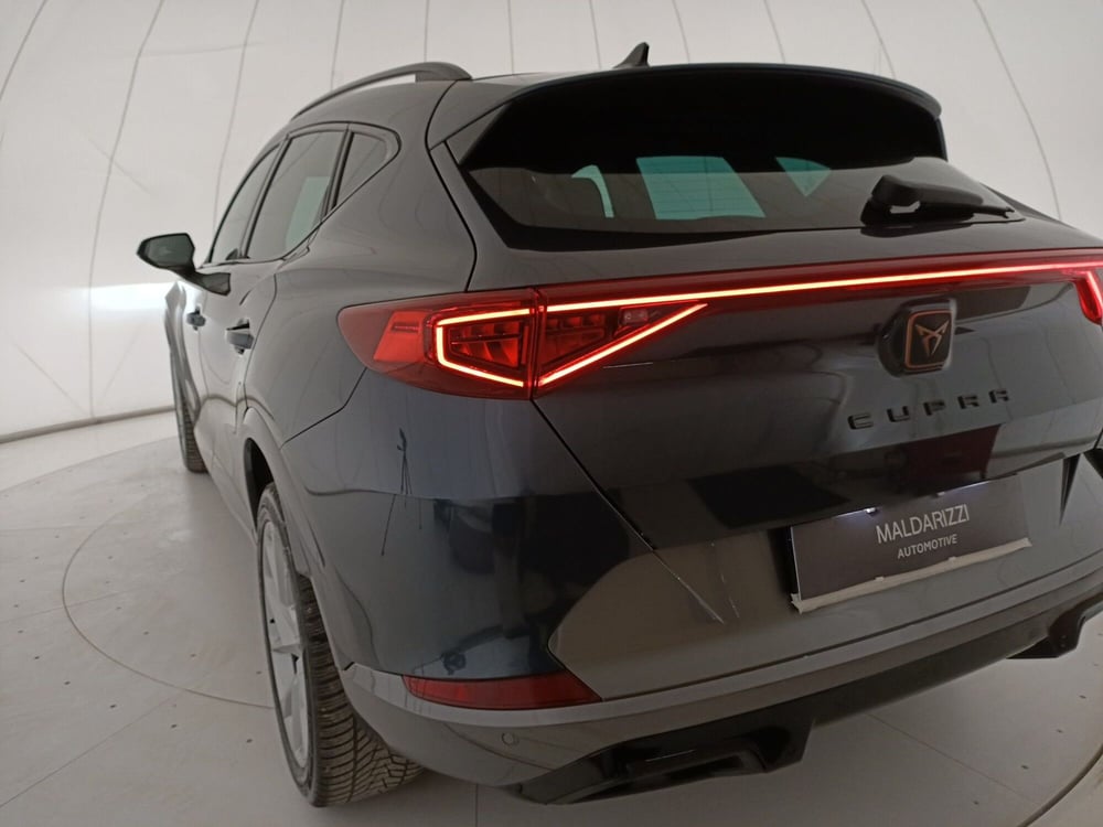 Cupra Formentor usata a Lecce (11)