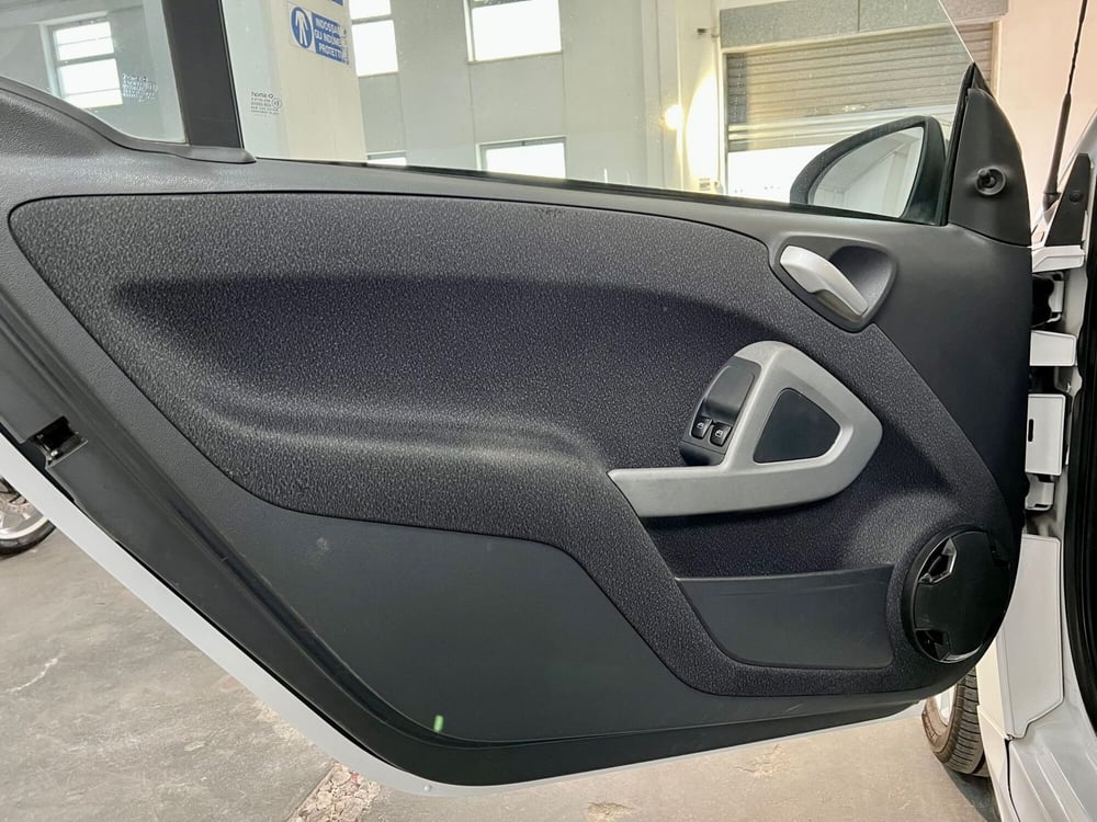 smart Fortwo Cabrio usata a Bari (11)