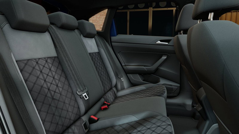 Volkswagen Taigo nuova a Catanzaro (10)