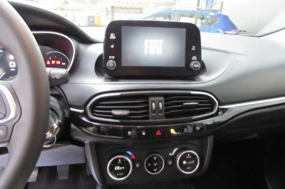 Fiat Tipo usata a Milano (8)