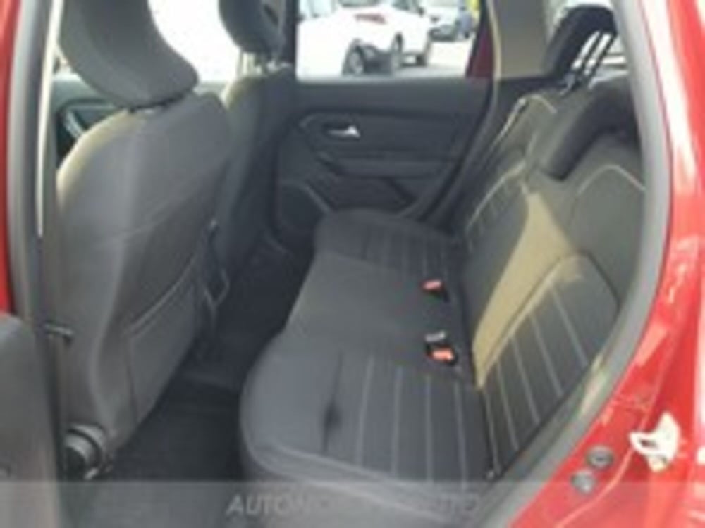 Dacia Duster usata a Pordenone (12)