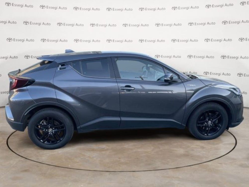 Toyota Toyota C-HR usata a Vercelli (14)
