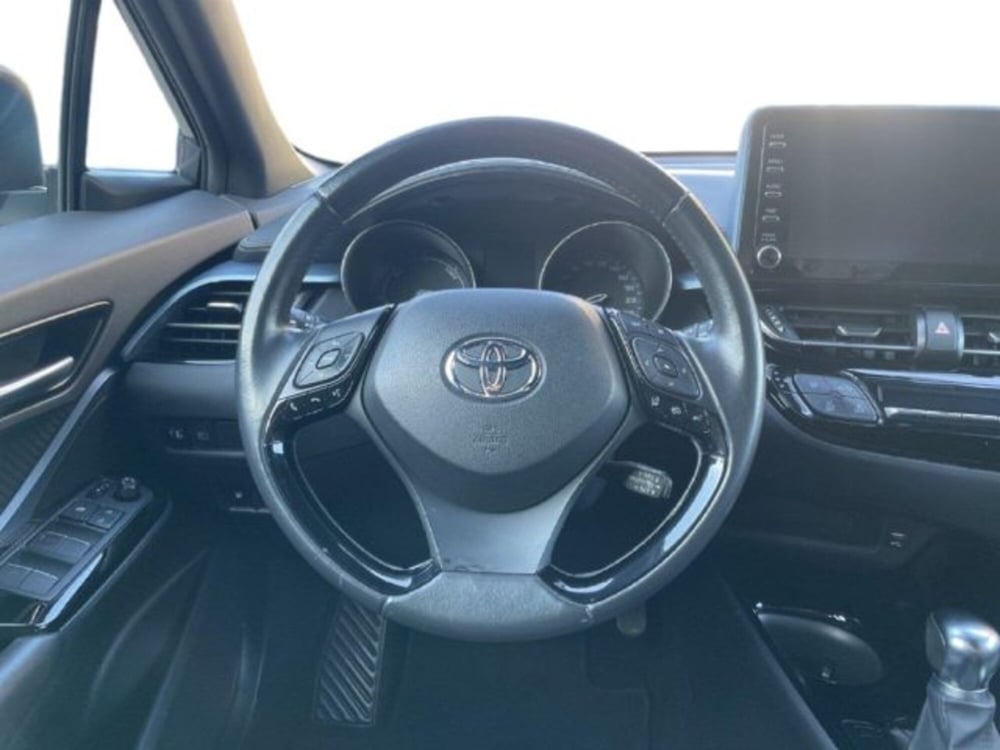 Toyota Toyota C-HR usata a Vercelli (10)