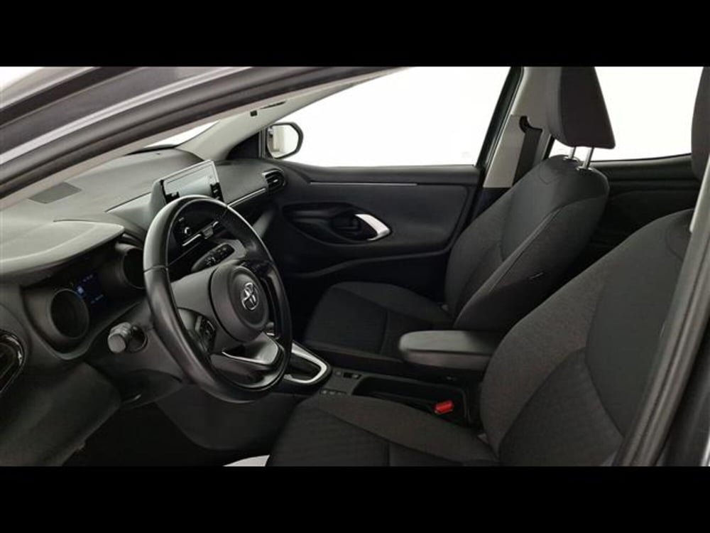 Toyota Yaris Cross usata a Milano (11)