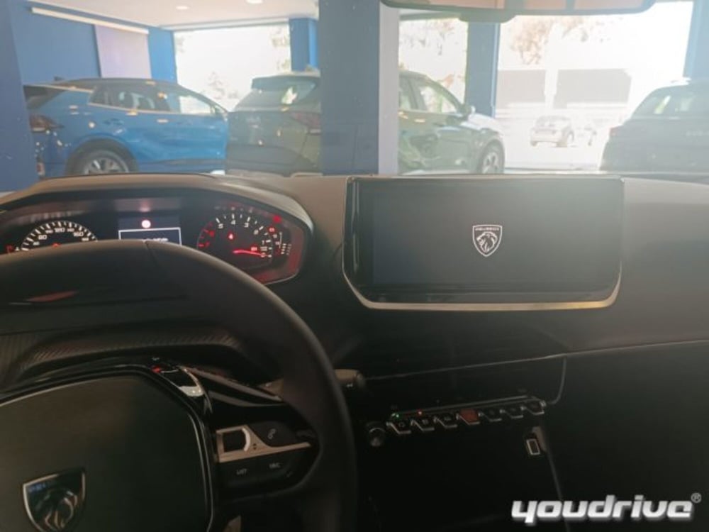 Peugeot 2008 usata a Napoli (8)