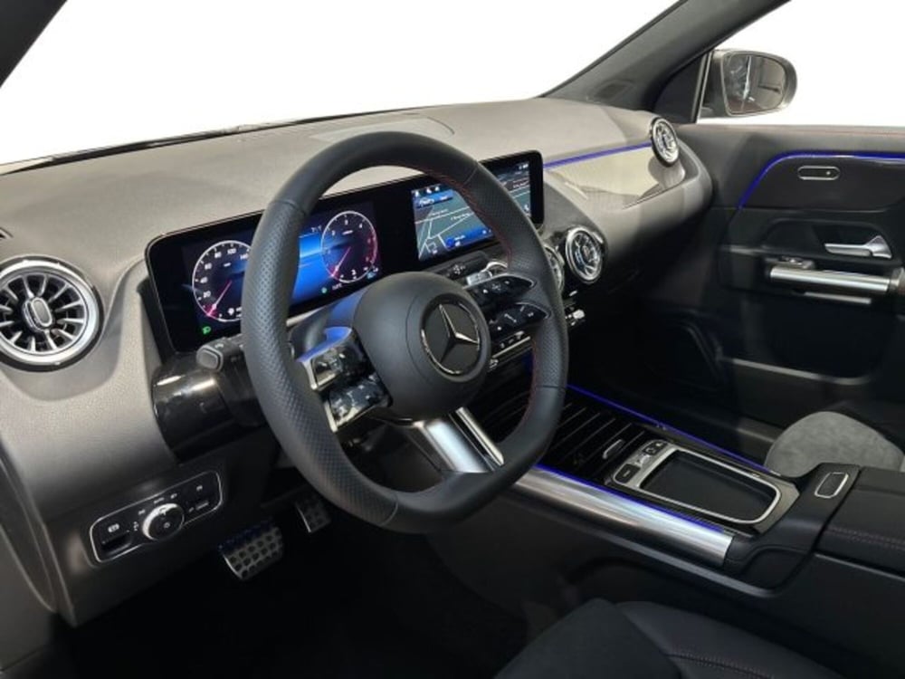 Mercedes-Benz GLA SUV nuova a Bologna (11)