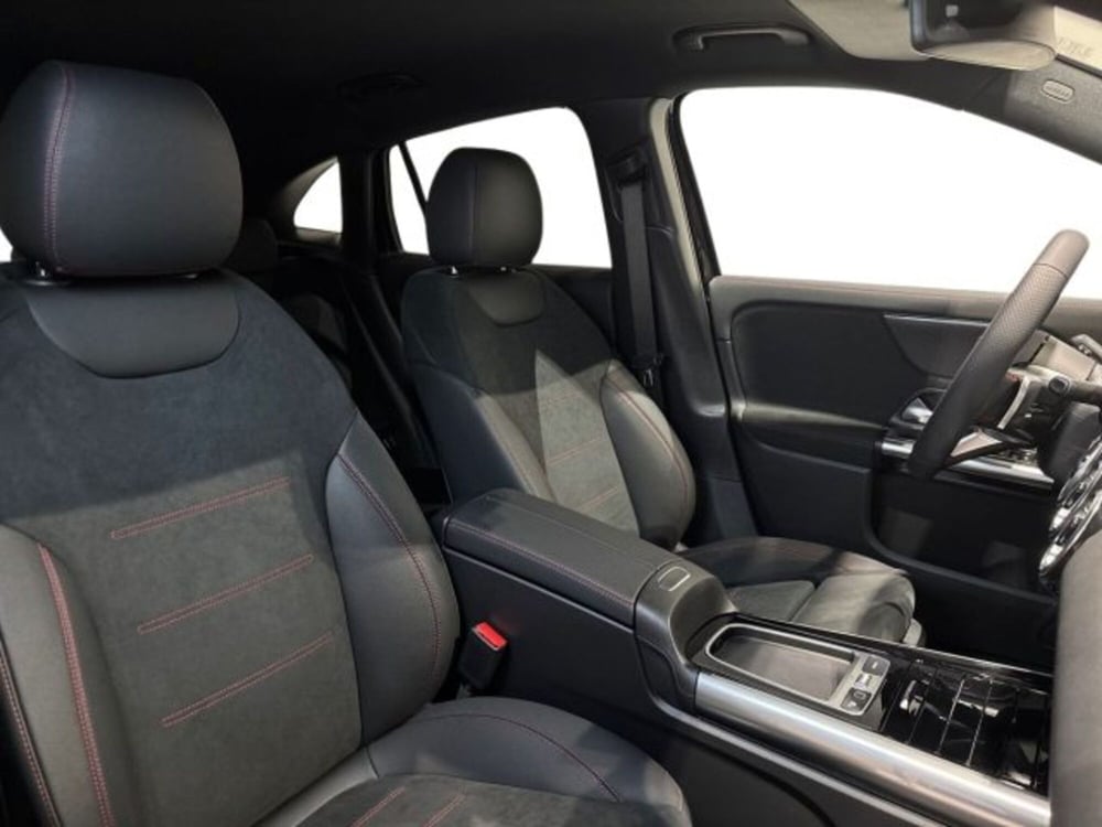 Mercedes-Benz GLA SUV nuova a Bologna (16)