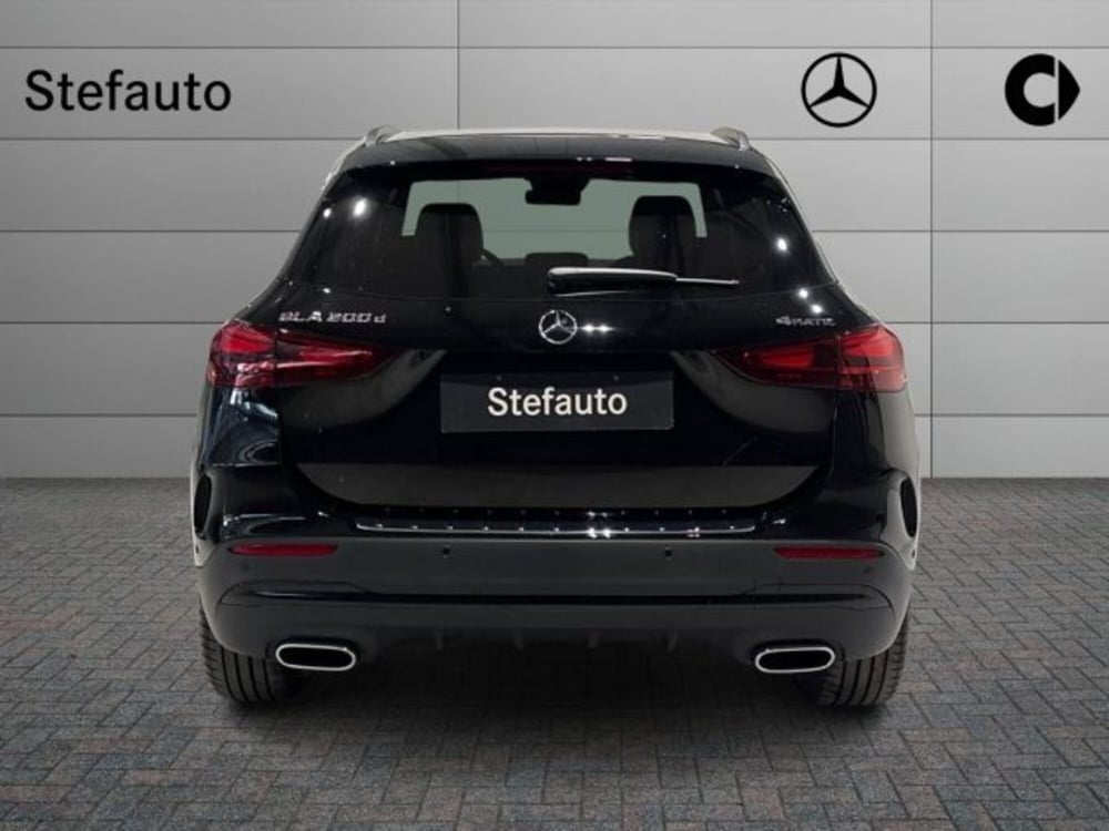 Mercedes-Benz GLA SUV nuova a Bologna (6)