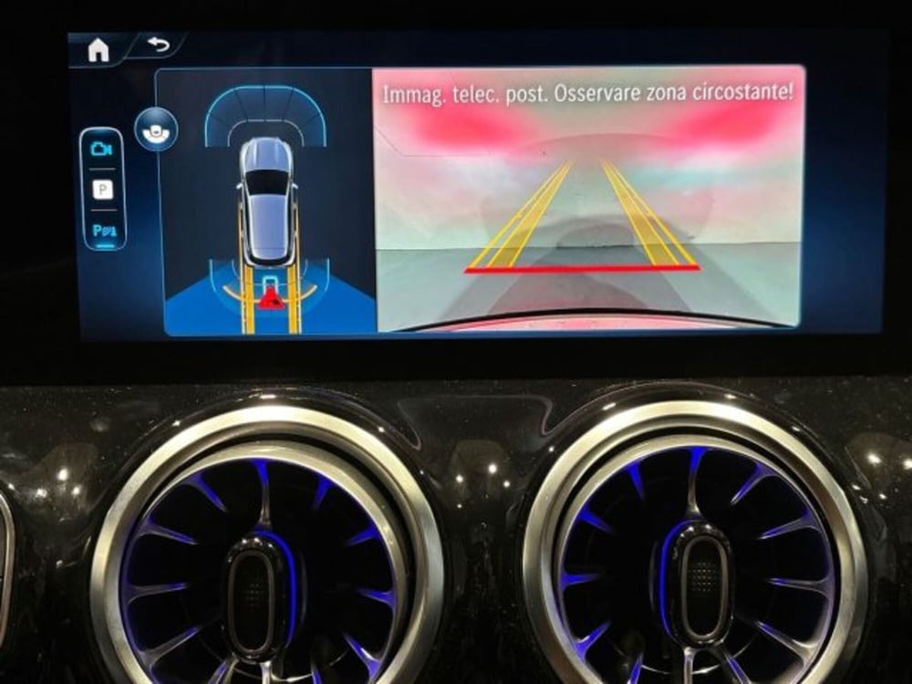 Mercedes-Benz GLA SUV nuova a Bologna (12)