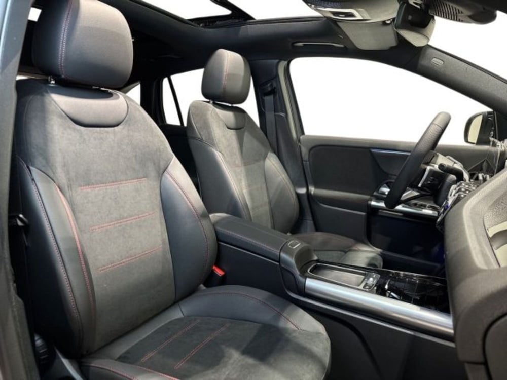 Mercedes-Benz GLA SUV nuova a Bologna (16)