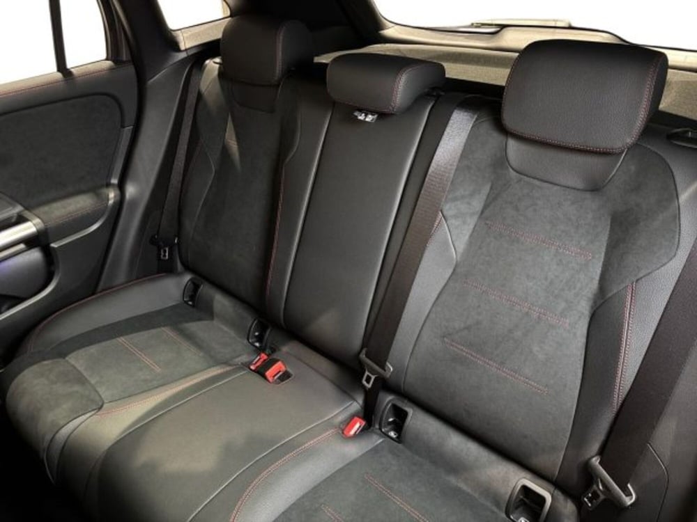 Mercedes-Benz GLA SUV nuova a Bologna (9)