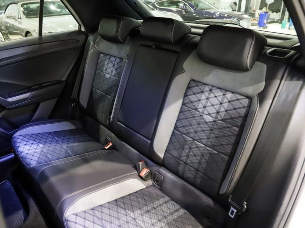 Volkswagen T-Roc usata a Milano (13)