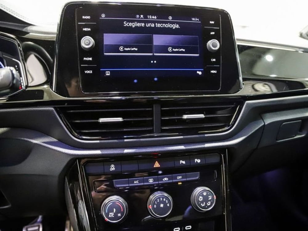 Volkswagen T-Roc usata a Milano (9)