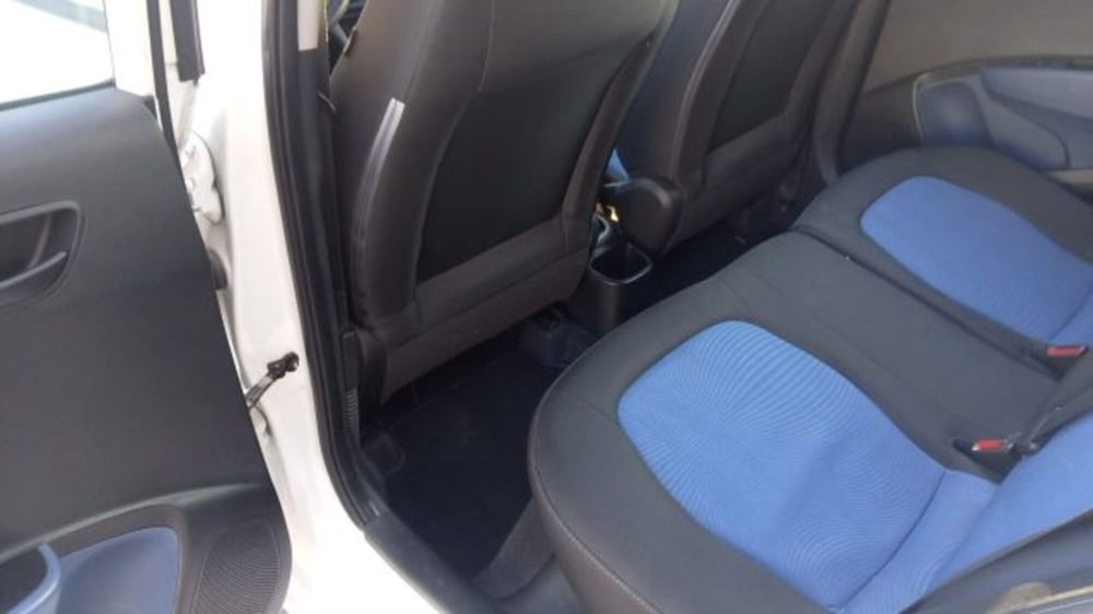 Hyundai i10 usata a Macerata (12)