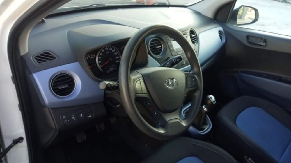 Hyundai i10 usata a Macerata (9)