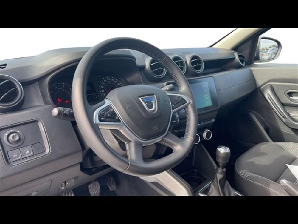 Dacia Duster usata a Lecce (5)