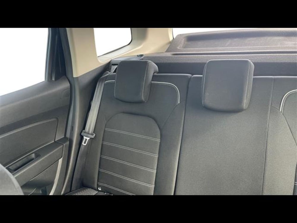 Dacia Duster usata a Lecce (9)