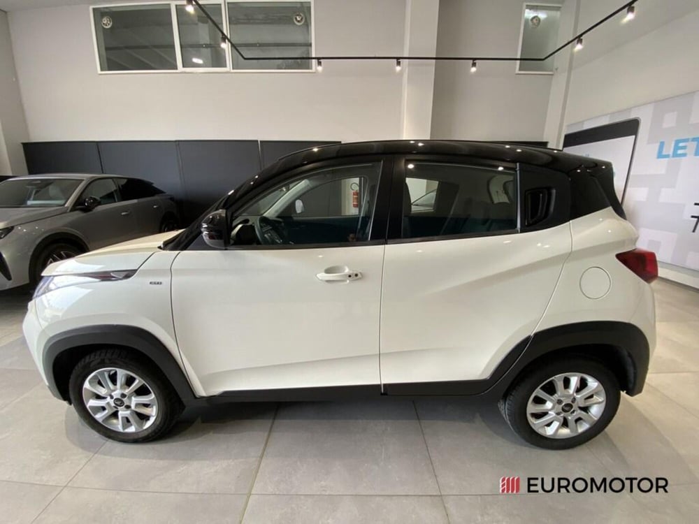 Mahindra KUV100 usata a Bari (11)