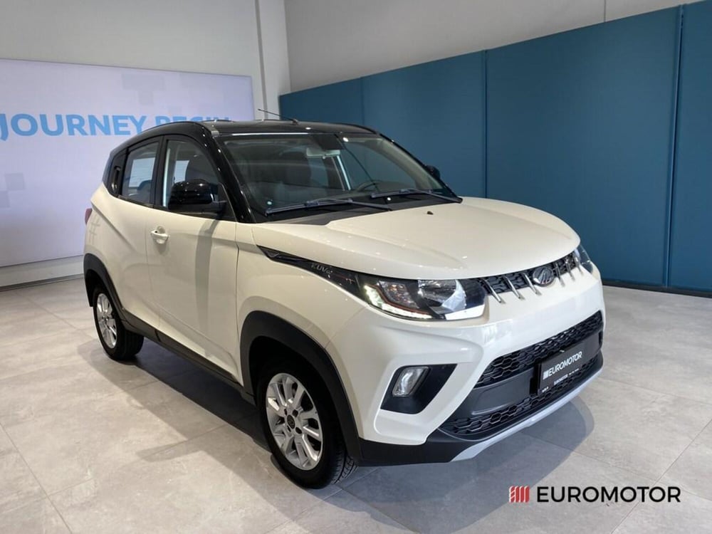Mahindra KUV100 usata a Bari (3)