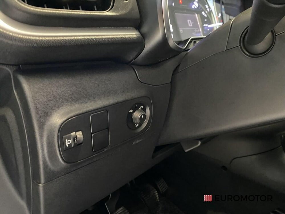 Citroen C3 usata a Bari (11)