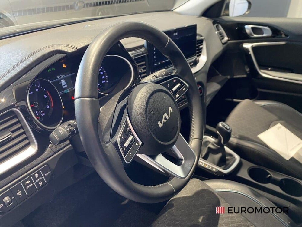 Kia XCeed usata a Bari (15)
