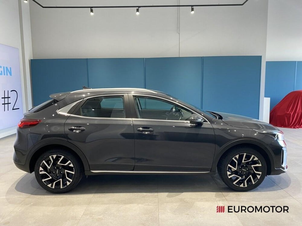 Kia XCeed usata a Bari (6)